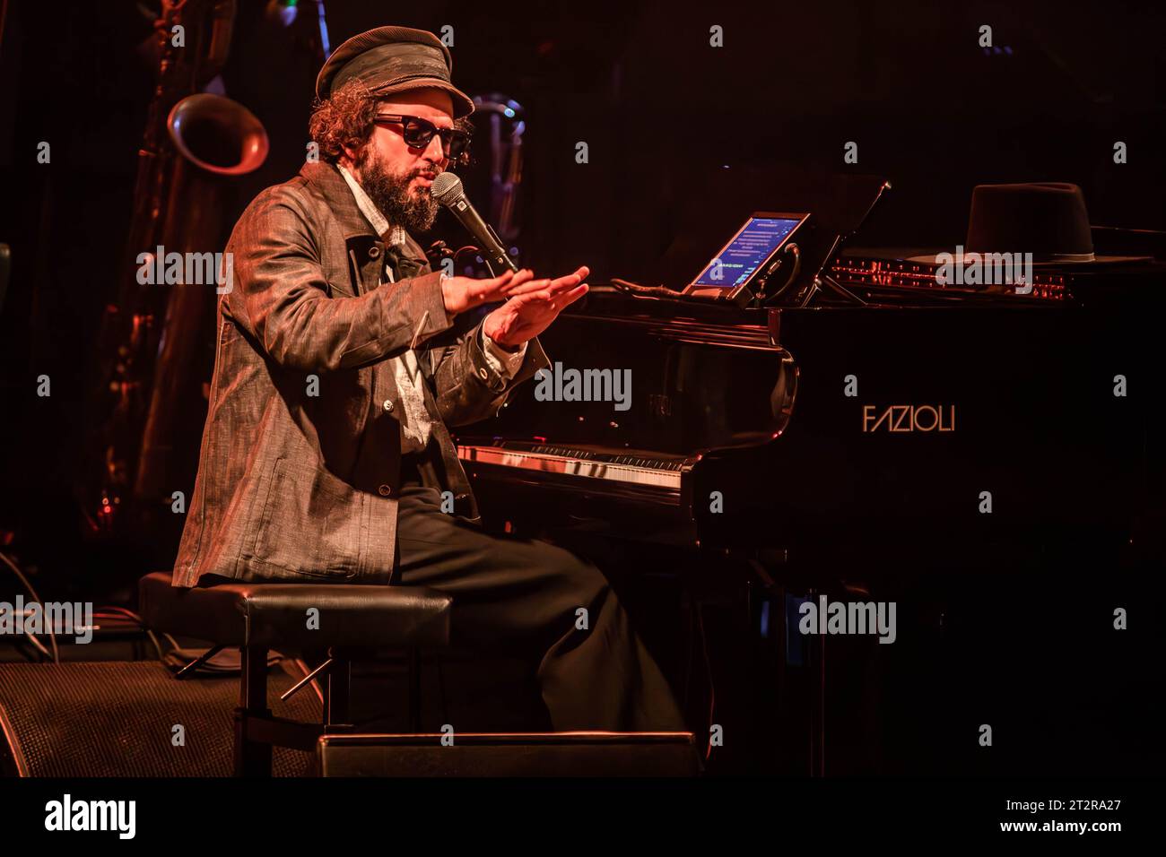 Vinicio Capossela 2023 Hi-res Stock Photography And Images - Alamy