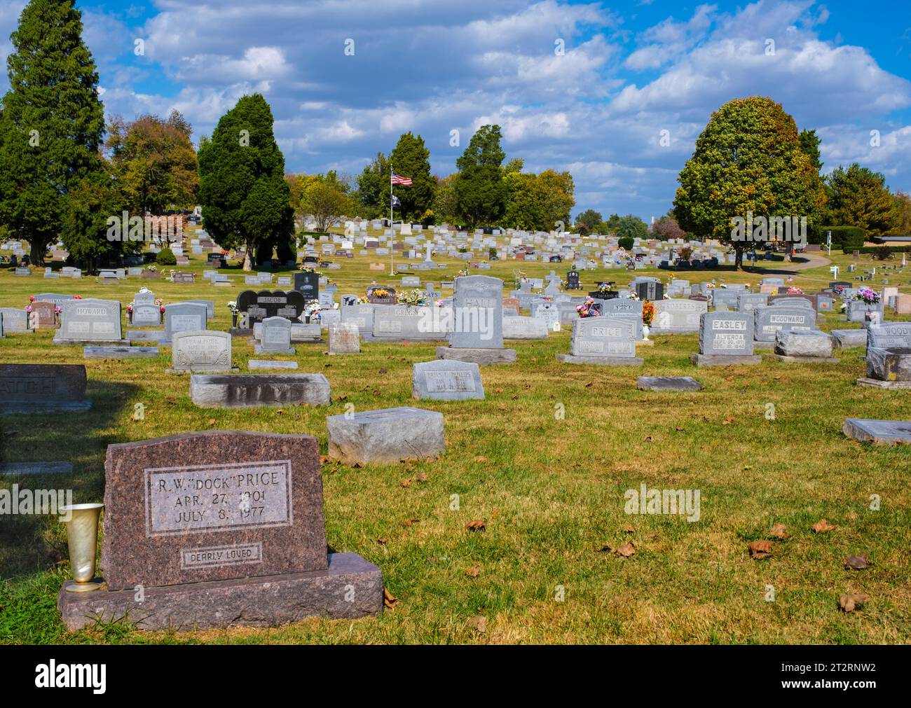 A Protestant American Cemetery, Elmwood Cemetery, Owensboro, Kentucky. Stock Photo