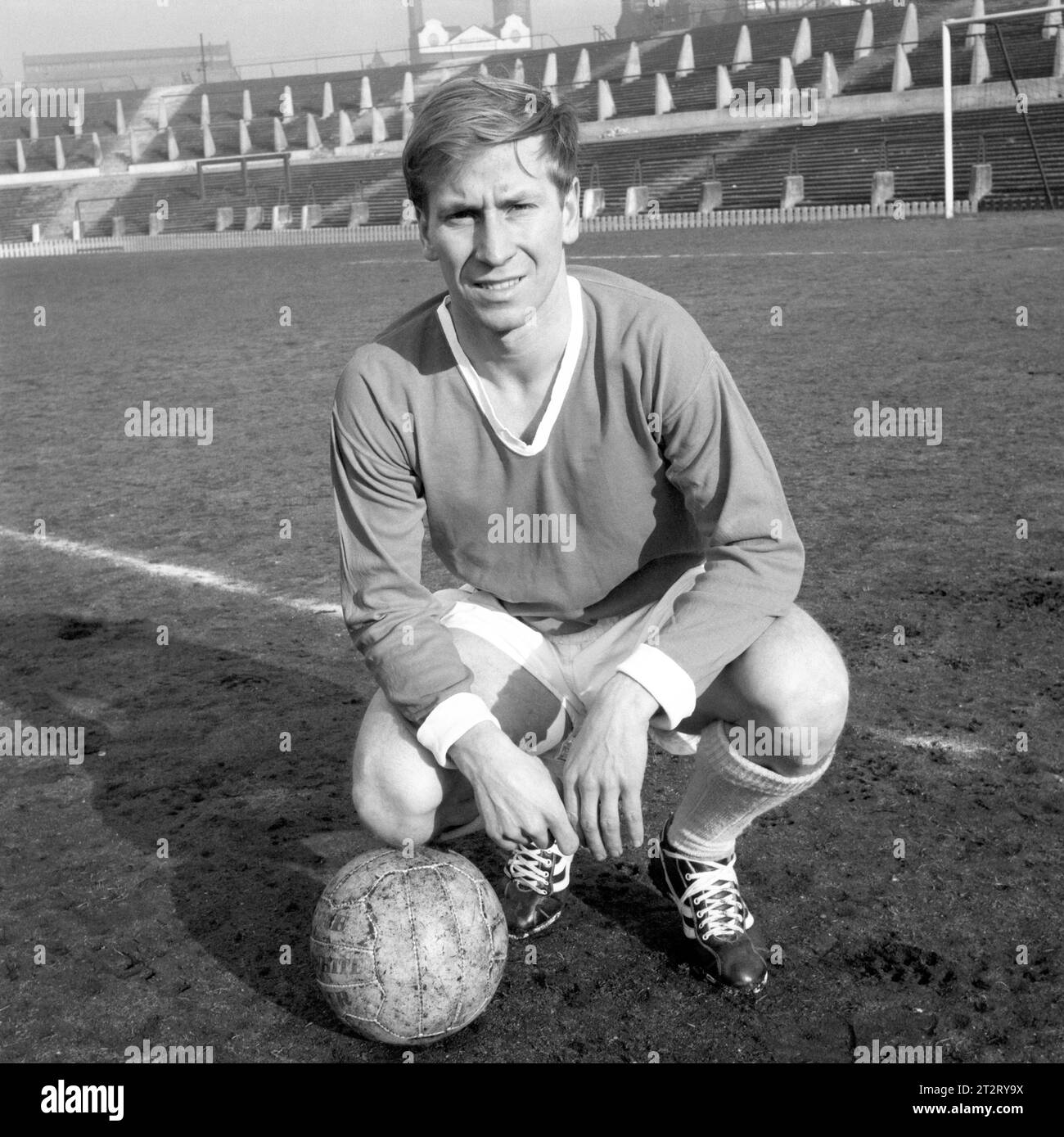 Photo Historique Bobby Charlton - Manchester United 1965 - Tirage Ancien