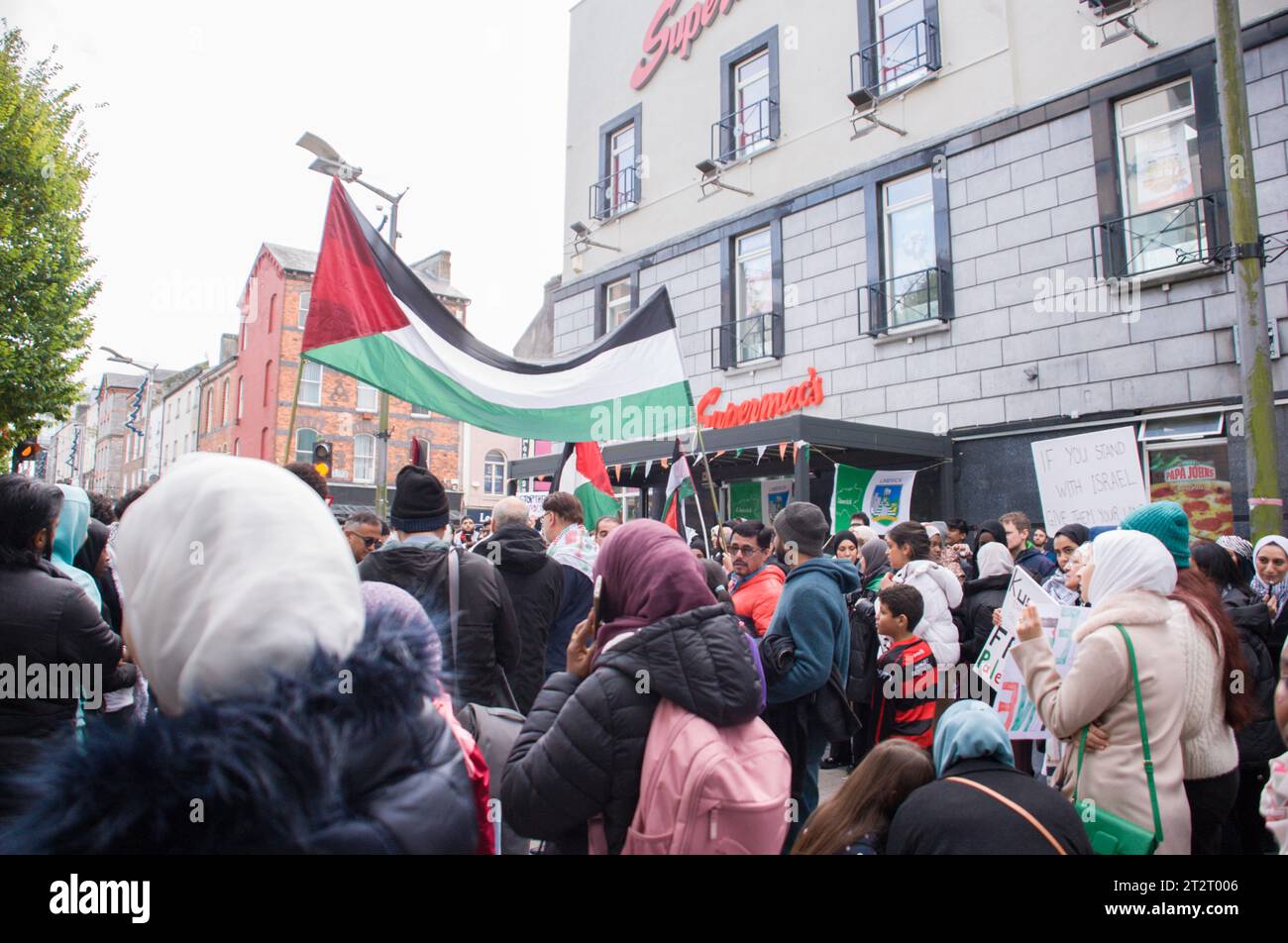 Limerick City, Ireland. 21st October, 2023 A crowd gathered in Limerick city today to protest in solidarity with Palestine. Credit: Karlis Dzjamko/Alamy Live News Stock Photo