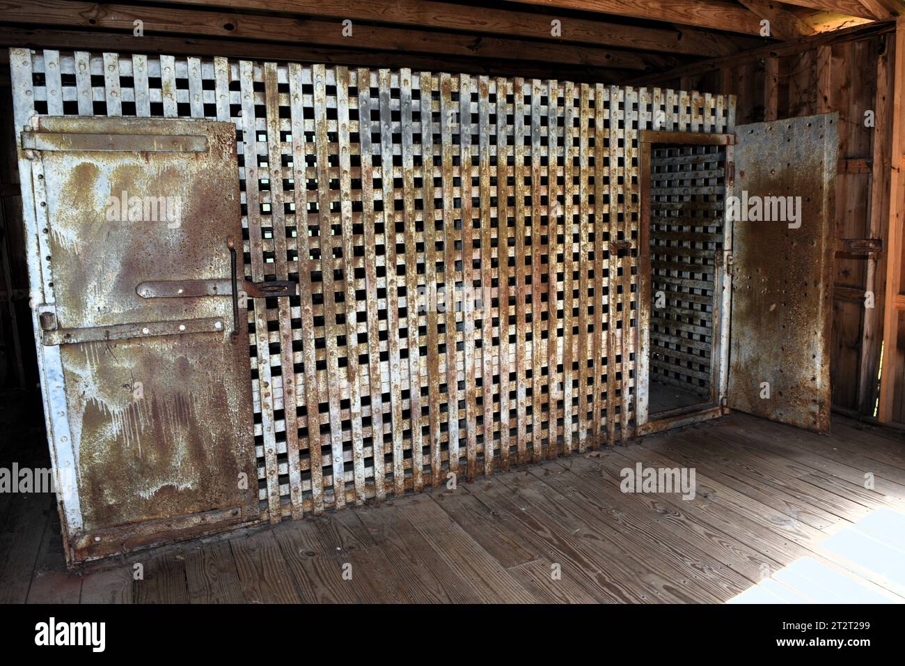 Sheriff jail hi-res stock photography and images - Alamy Sheriff jail hi-res stock photography and images - Alamy