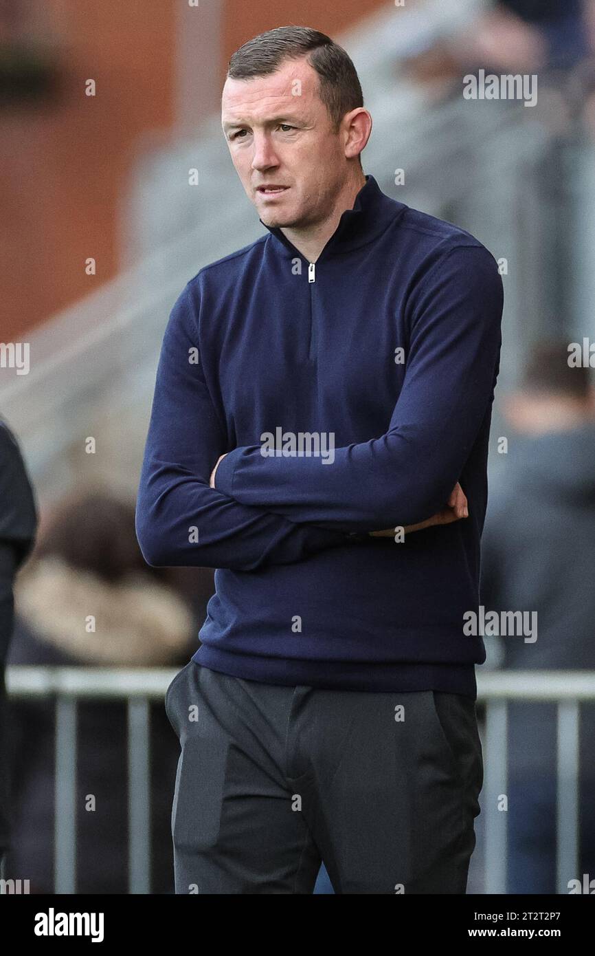 Neill Collins Head coach of Barnsley during the Sky Bet League 1 match Leyton Orient vs Barnsley at Matchroom Stadium, London, United Kingdom, 21st October 2023  (Photo by Mark Cosgrove/News Images) in London, United Kingdom on 10/21/2023. (Photo by Mark Cosgrove/News Images/Sipa USA) Stock Photo