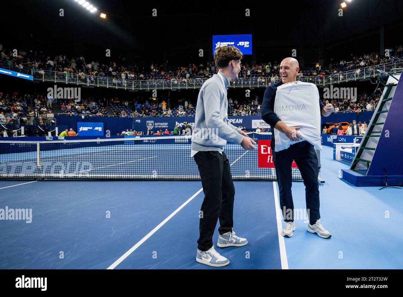 Antwerp, Belgium. 21st Oct, 2023. Belgian former captain Johan Van