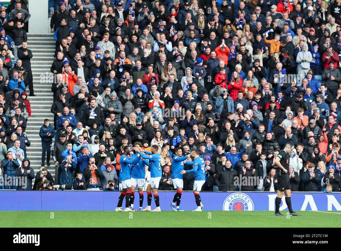 Glasgow, UK. 21st Oct, 2023. In the first game after the international break, Rangers FC played Hibernian FC at Ibrox Stadium, Glasgow, UK in a Scottish Premiership football match. This is an important game for Rangers because it is the first game with their newly appointed manager PHILLIPE CLEMENT, their 19th permanent manager. Credit: Findlay/Alamy Live News Stock Photo