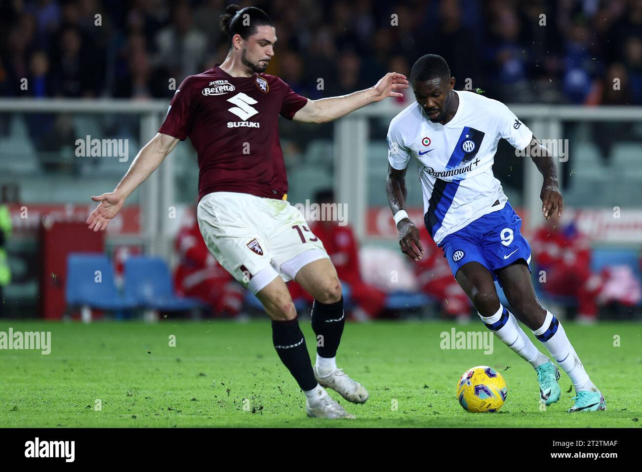 OFICIAL: Torino reforça defesa com internacional georgiano Saba Sazonov -  Futebol 365