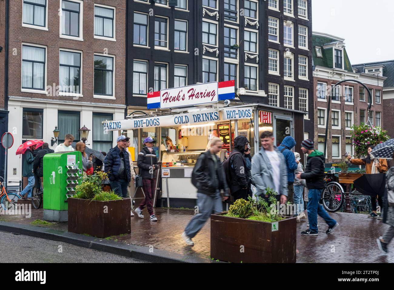 Henk's Haring herring stall, Doelenstraat, Amsterdam Stock Photo Alamy