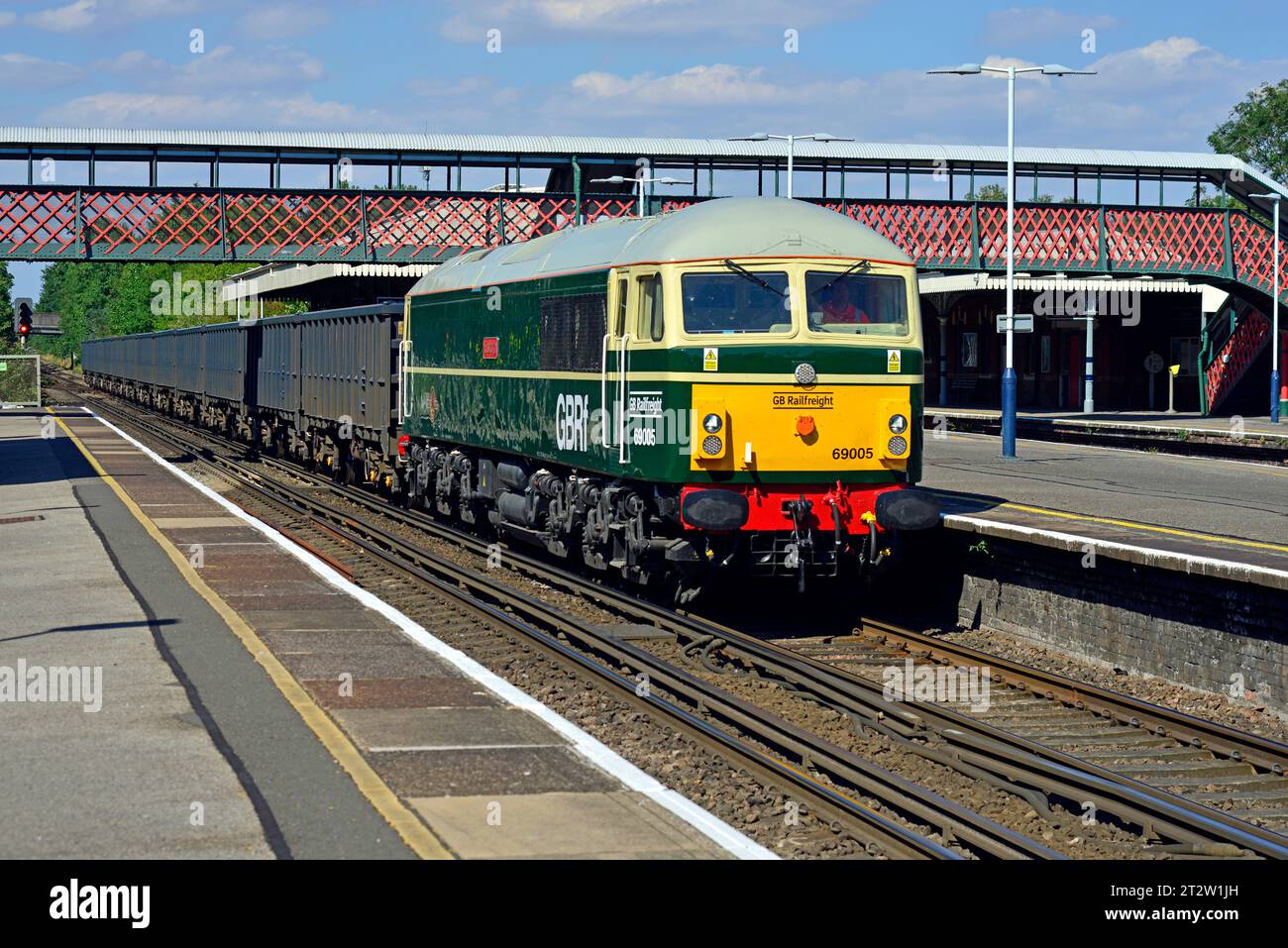GBRf Class 69 Co-Co diesel electric locomotive No. 69005 'Eastleigh' is seen passing through St Denys station en-route to Southampton Western Docks. Stock Photo