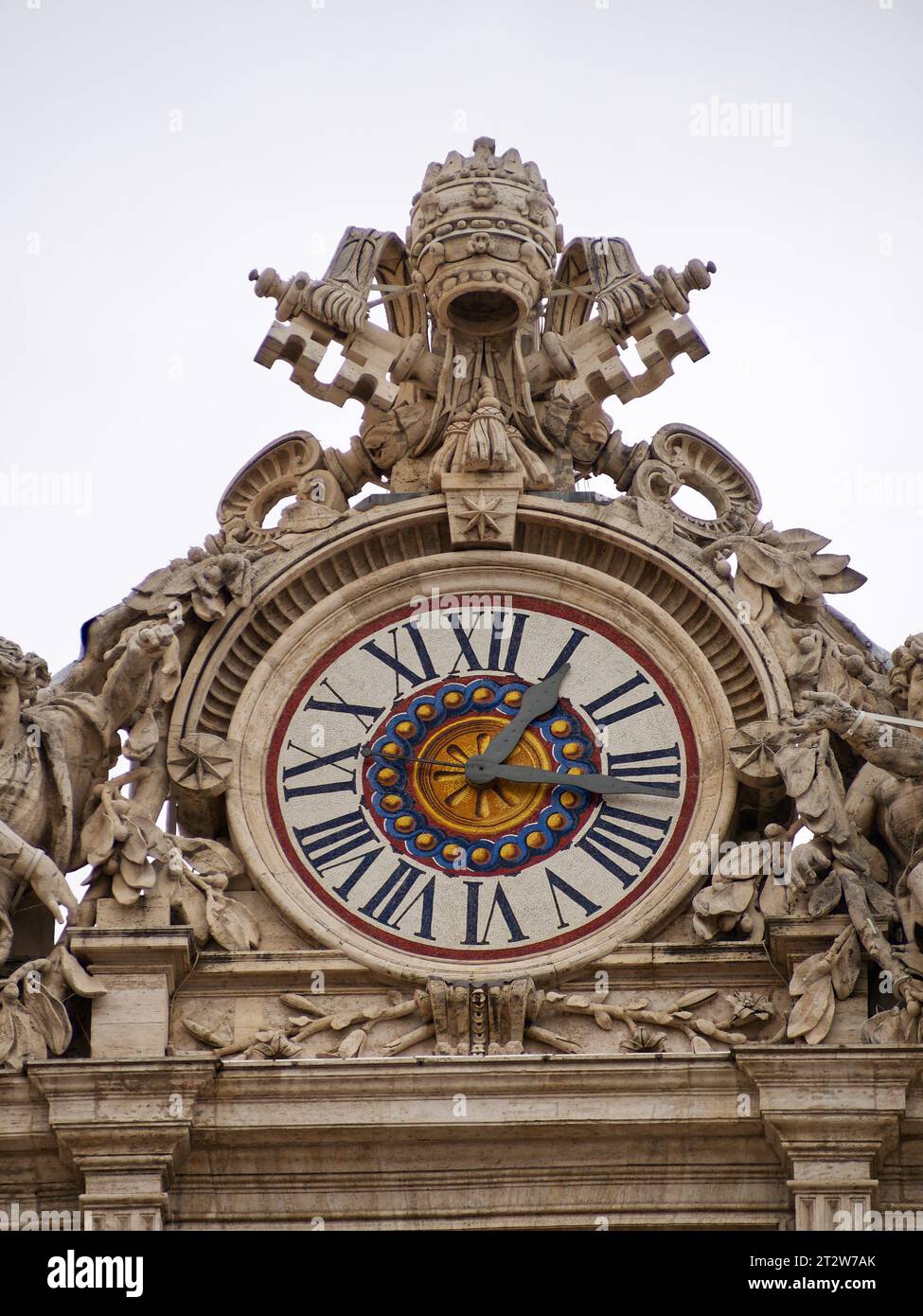 St. Peter's basilica clock, Rome, Vatican, Italy Stock Photo Alamy