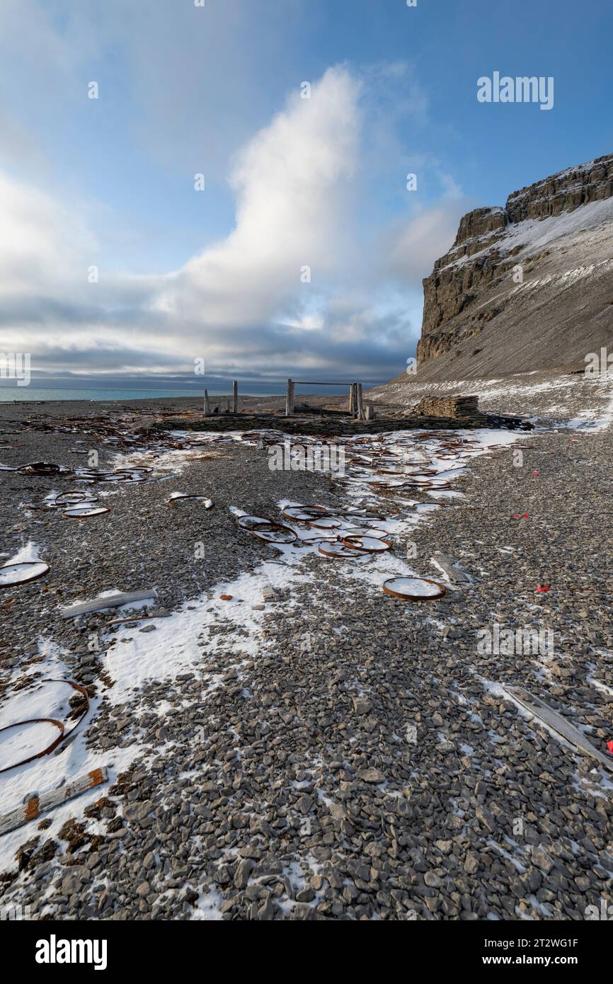 Canada, Nunavut, Resolute Bay, Erebe Bay, Beechey Island. Historic