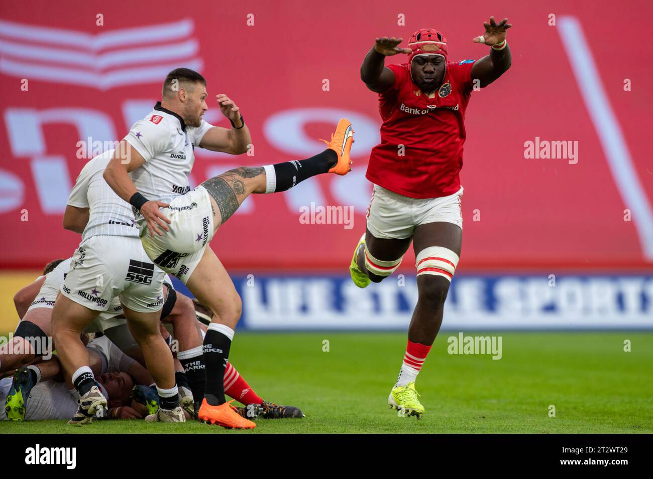 Cameron wright rugby hires stock photography and images Alamy