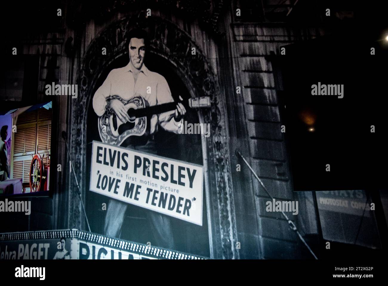 Elvis presley love me tender hi-res stock photography and images