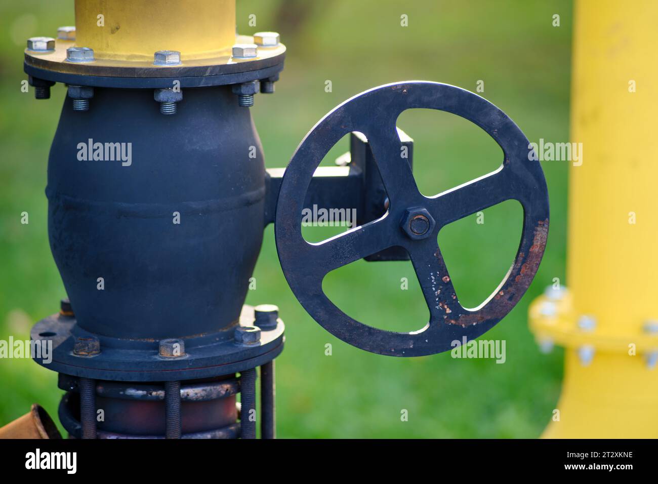 Fire extinguishing module with heat flow on gas pipes. Close up of oil