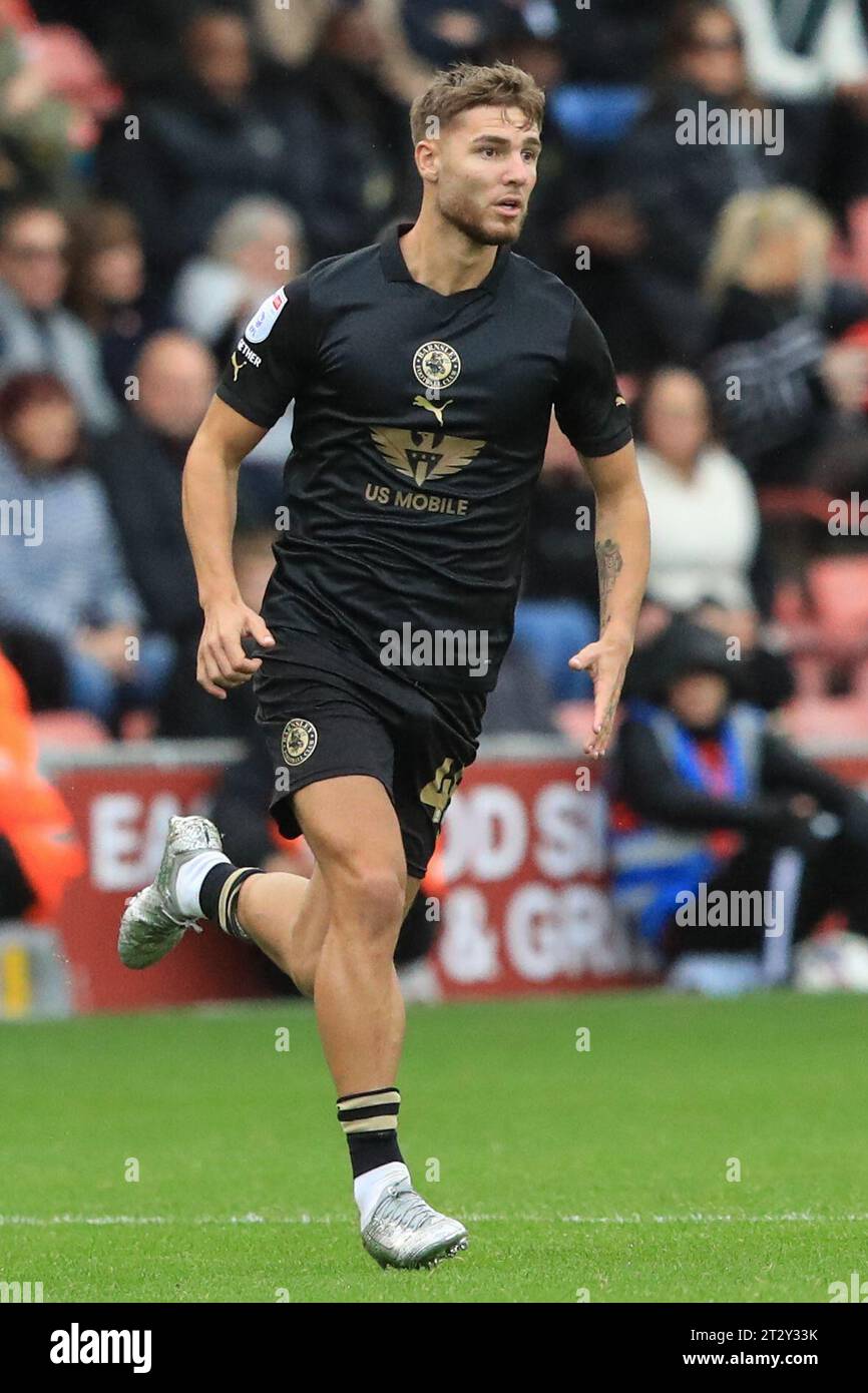 John Mcatee 45 of Barnsley during the Sky Bet League 1 match Leyton