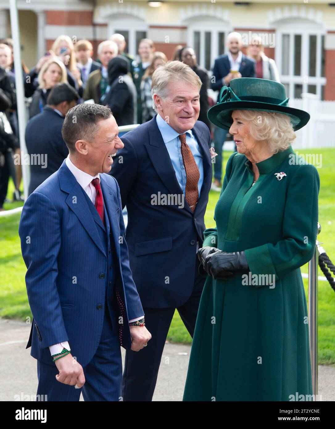 Ascot, Berkshire, UK. 21st October, 2023. Her Majesty Queen Camilla was at the unveiling of a statue of jockey Frankie Dettori at the QIPCO British Champions Day today at Ascot Recourse. The sculpture was designed by artist and sculptor Tristram Lewis (M). Frankie Dettori said “Ascot has been everything to me – my first Group 1 winner when I was 19 – it is where it all started and concludes with nine Gold Cups, seven King Georges, 81 winners at Royal Ascot and hopefully some victories today'.  “It’s wonderful to be immortalised at such a great track, and to have your own statue while you are s Stock Photo