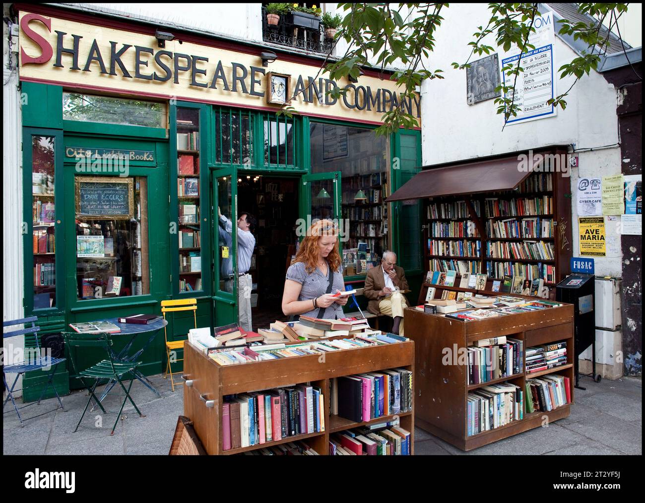 Shakespeare and company the famous English language bookstore in Paris