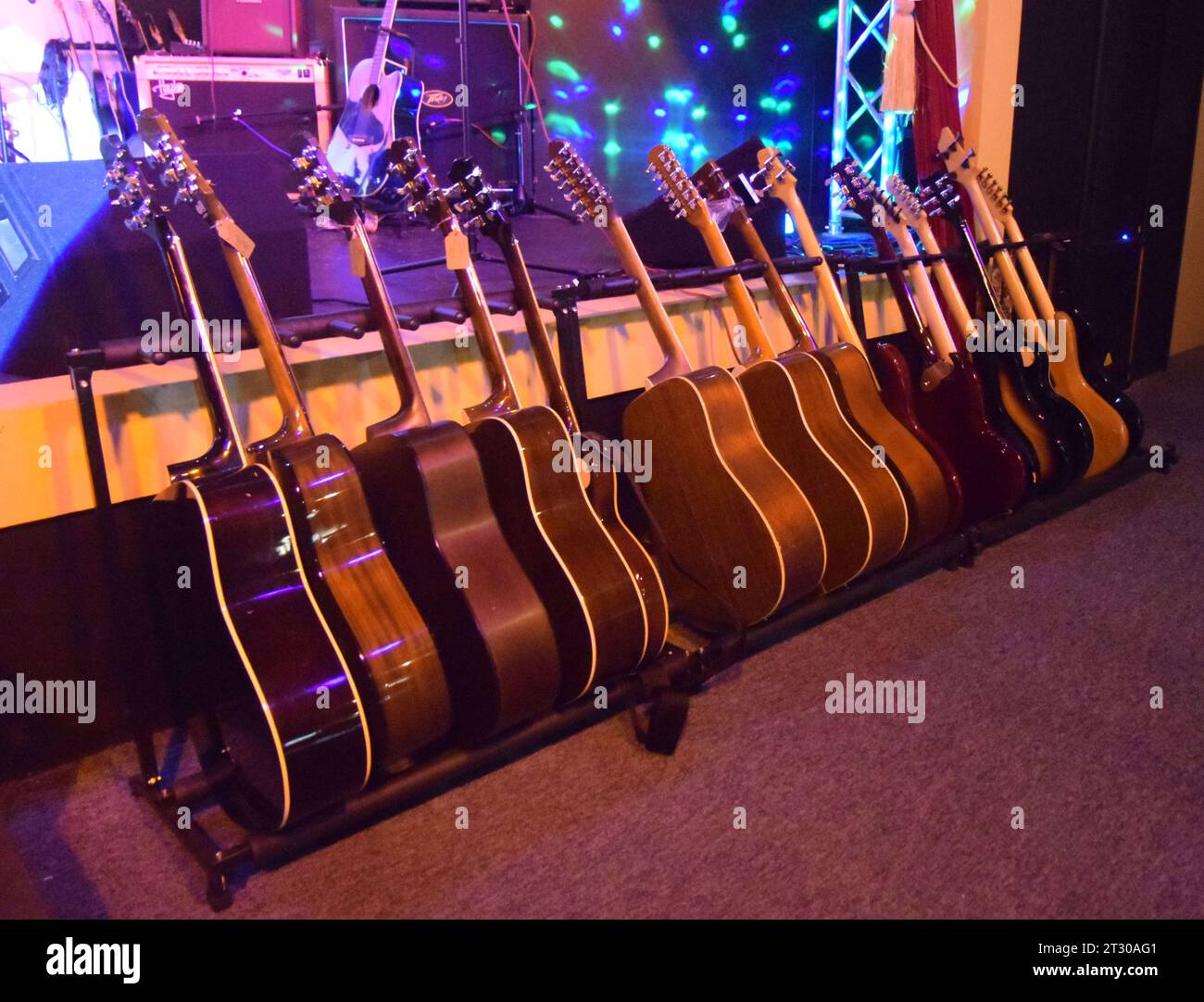 row of acoustic guitars Stock Photo - Alamy