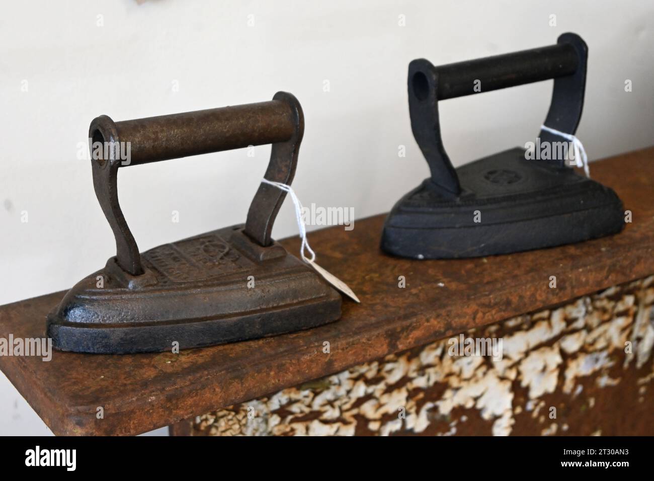 antique irons for sale Stock Photo Alamy