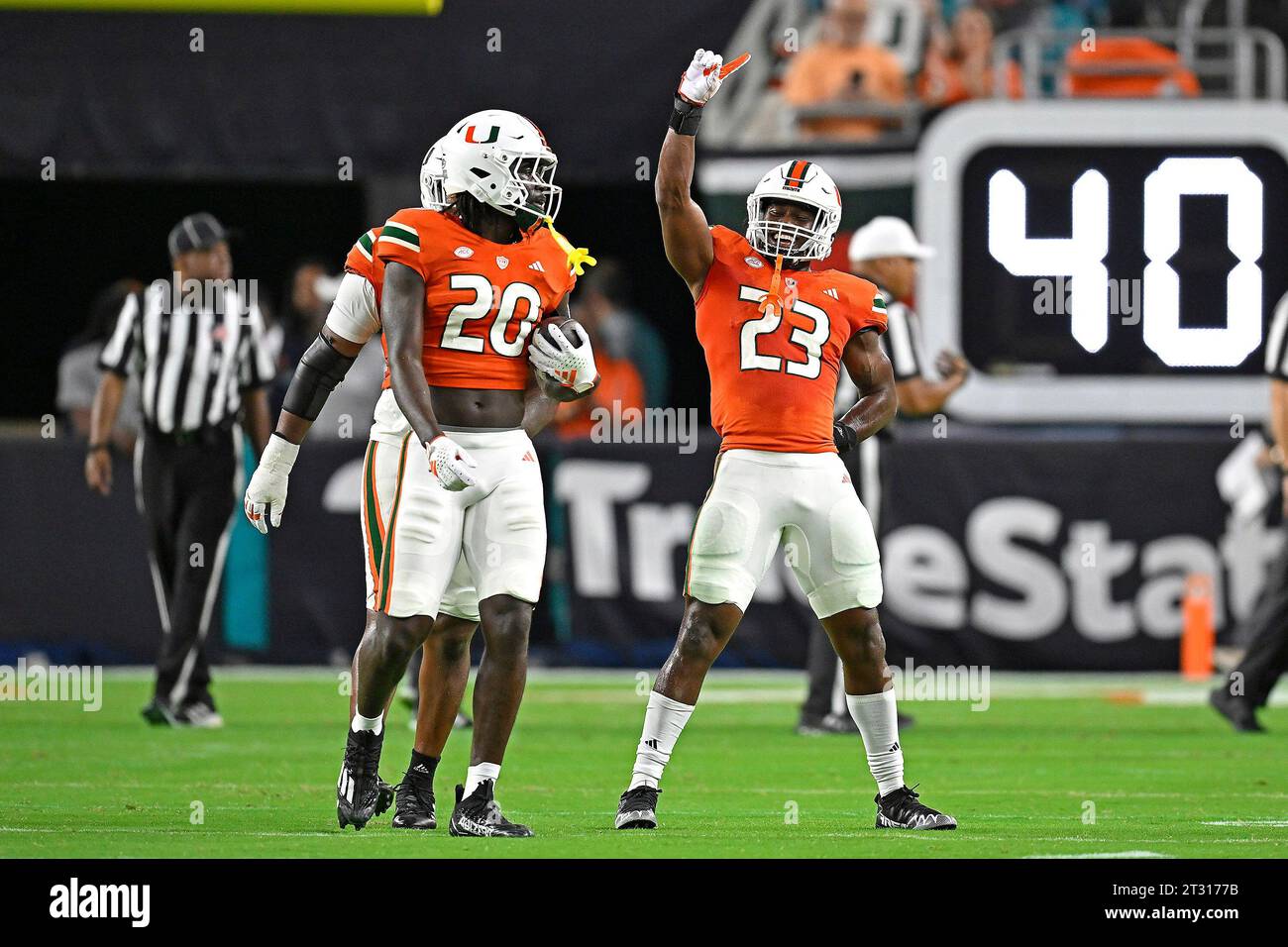 MIAMI GARDENS, FL - OCTOBER 21: Miami linebacker K.J. Cloyd (23 ...