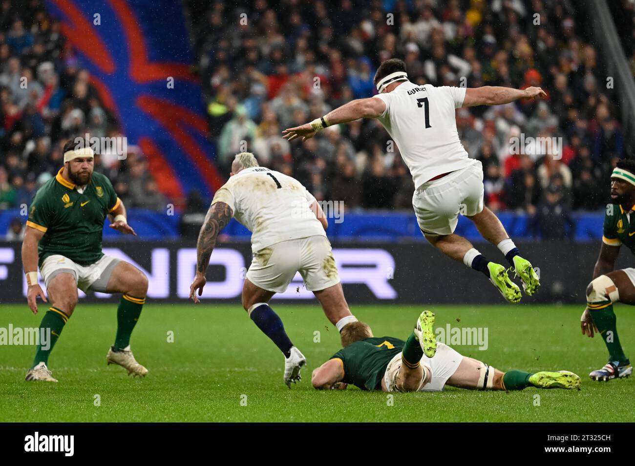 Saint Denis, France. 21st Oct, 2023. Julien Mattia/Le Pictorium - England - South Africa - Rugby World Cup - 21/10/2023 - France/Seine-Saint-Denis/Saint-Denis - Franz Malherbe, Joe Marler, Pieter-Steph Du Toit and Tom Curry during the Rugby World Cup semi-final between England and South Africa at the Stade de France on October 21, 2023. Credit: LE PICTORIUM/Alamy Live News Stock Photo