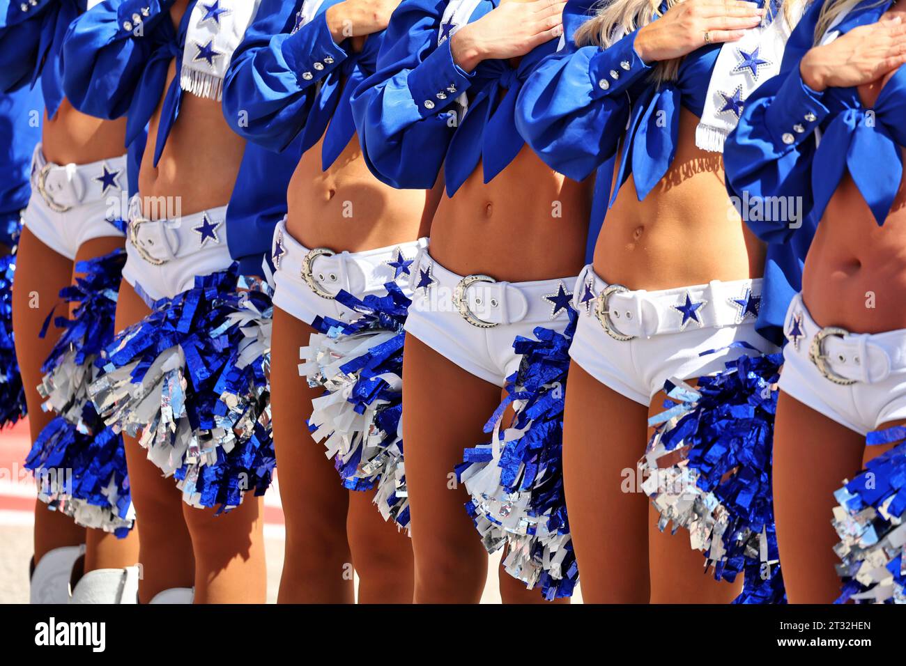 Austin, USA. 22nd Oct, 2023. Dallas Cowboys Cheerleaders on the grid. Formula 1 World Championship, Rd 19, United States Grand Prix, Sunday 22nd October 2023. Circuit of the Americas, Austin, Texas, USA. Credit: James Moy/Alamy Live News Stock Photo