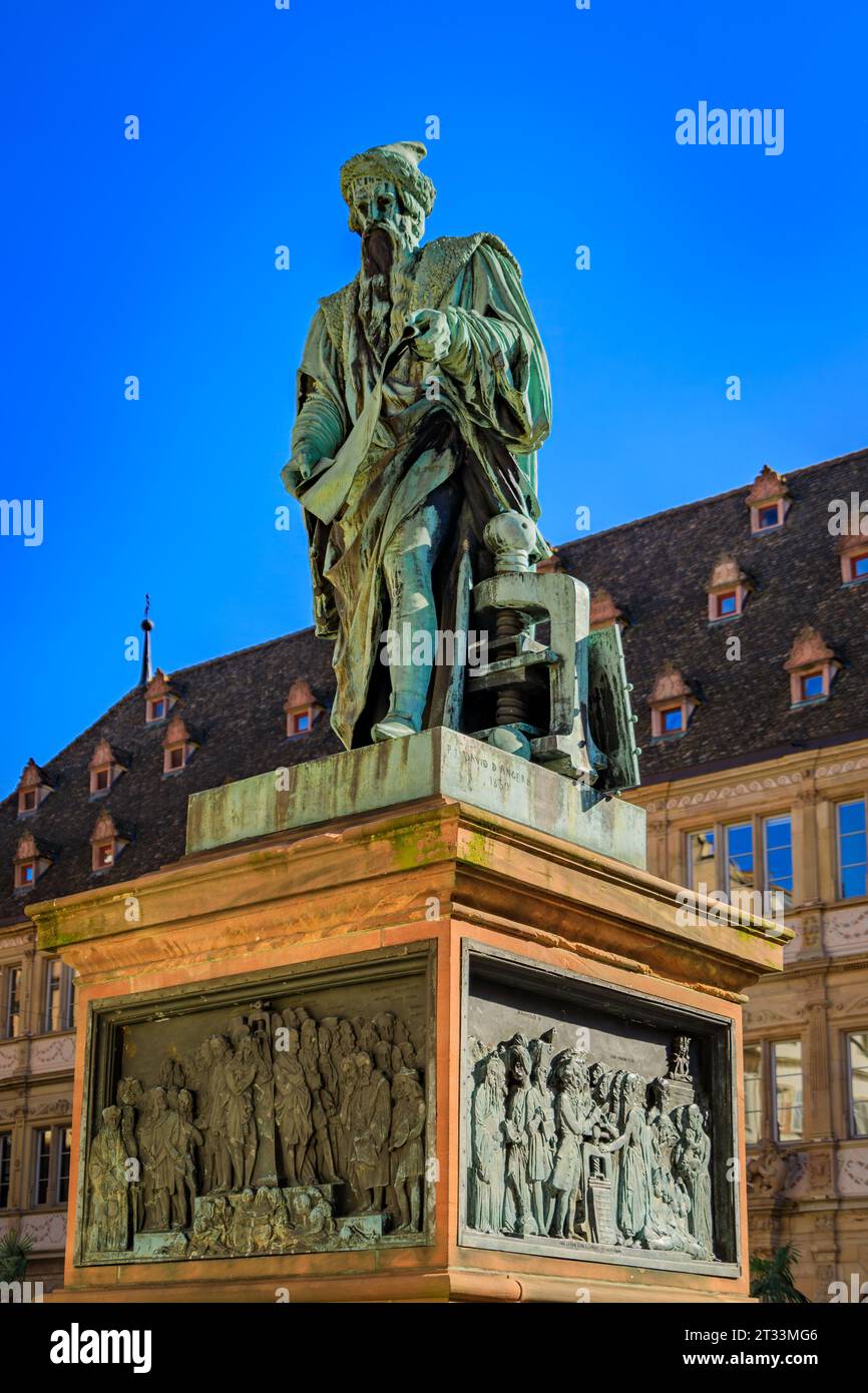 1839 statue of Johannes Gutenberg, inventor of the letterpress printing