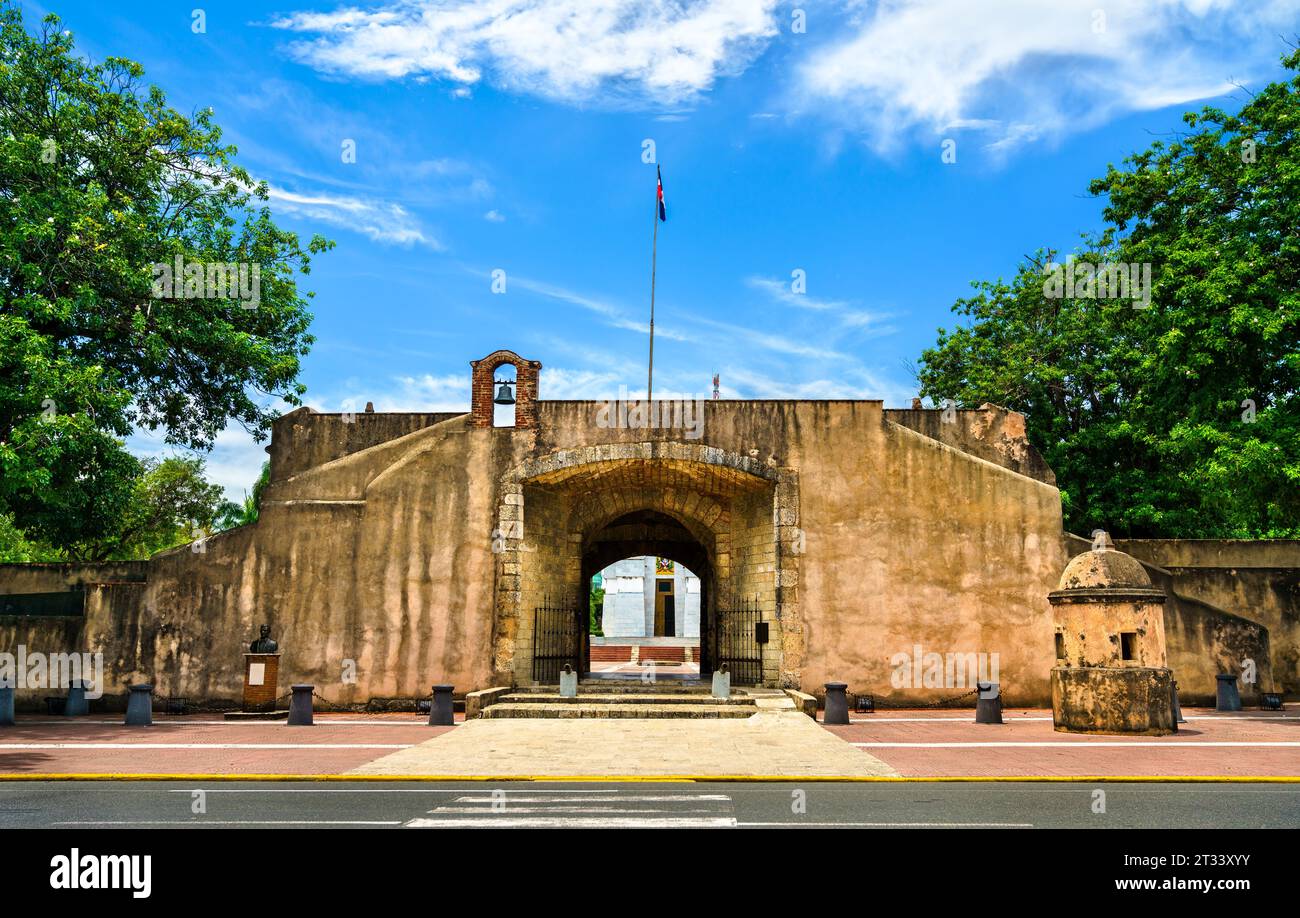 Puerta del Conde, an ancient gate in Santo Domingo, the capital of Dominican Republic Stock Photo