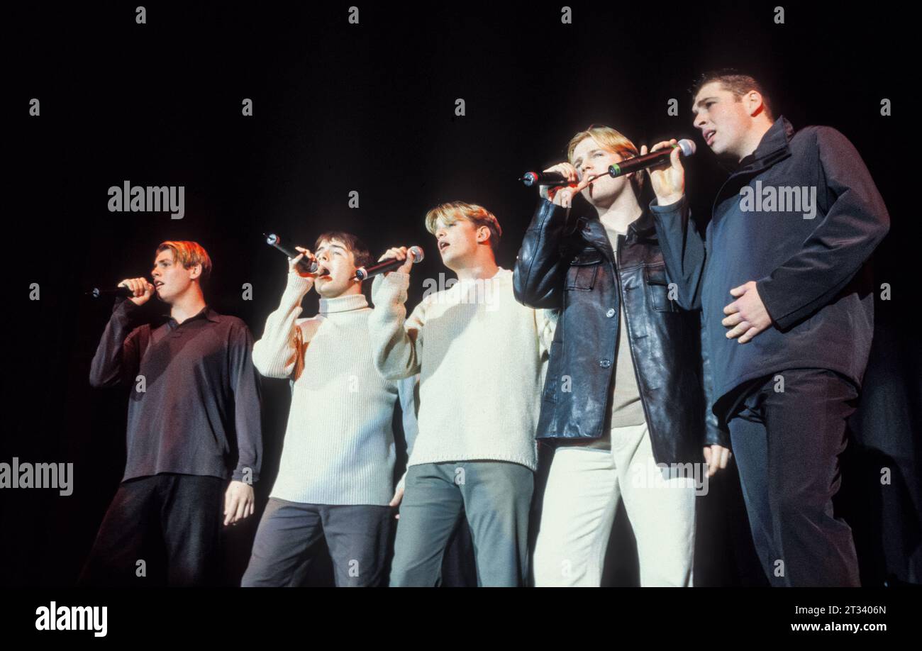 young-westlife-westside-1998-a-very-young-westlife-at-this-point