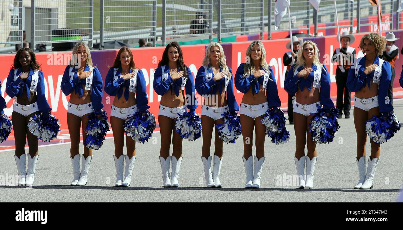 Austin, Vereinigte Staaten. 22nd Oct, 2023. October 22nd, 2023, Circuit of The Americas, Austin, Formula 1 Lenovo United States Grand Prix 2023, in the picture Dallas Cowboys Cheerleaders on the starting grid Credit: dpa/Alamy Live News Stock Photo