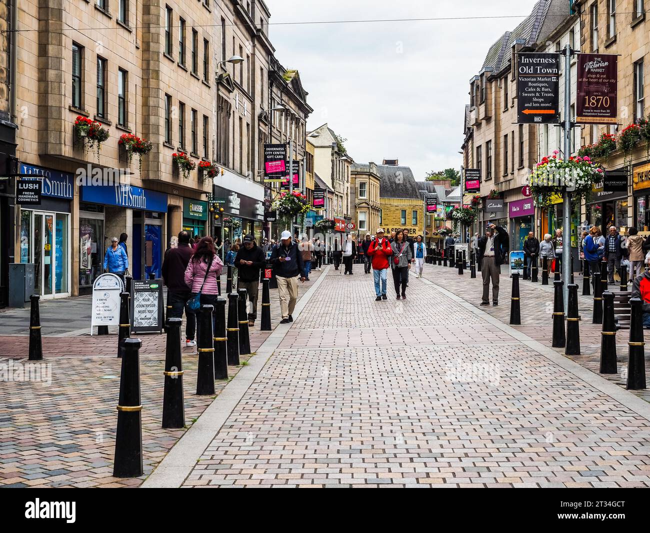 Inverness city centre hi-res stock photography and images - Alamy