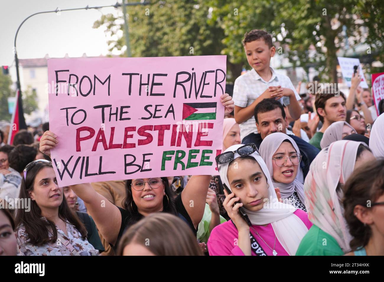 A rally in solidarity with the Palestinian people against Israel's military operations in the Gaza Strip. Turin, Italy - October 14, 2023 Stock Photo