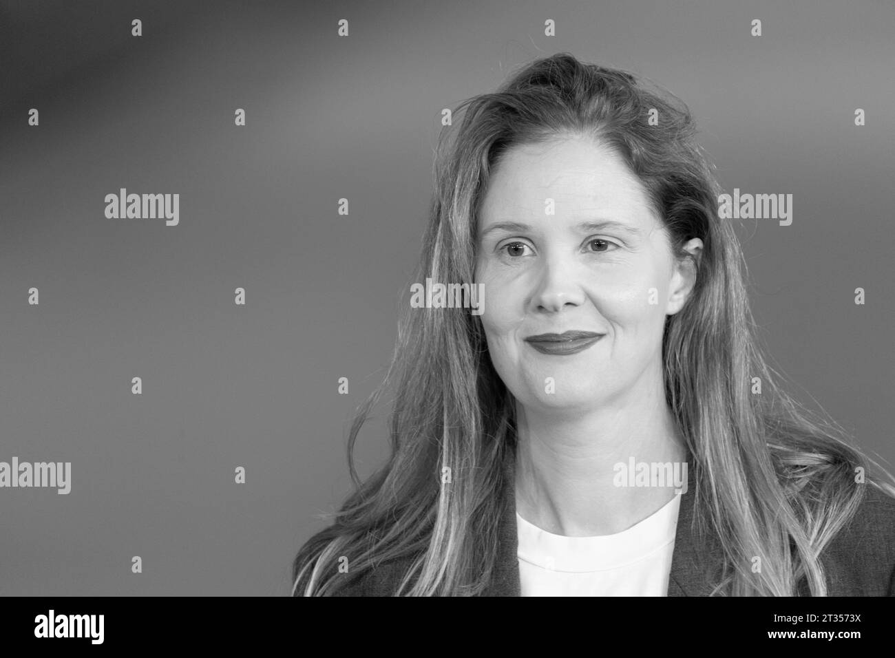 Anatomy of a fall triet Black and White Stock Photos & Images Alamy