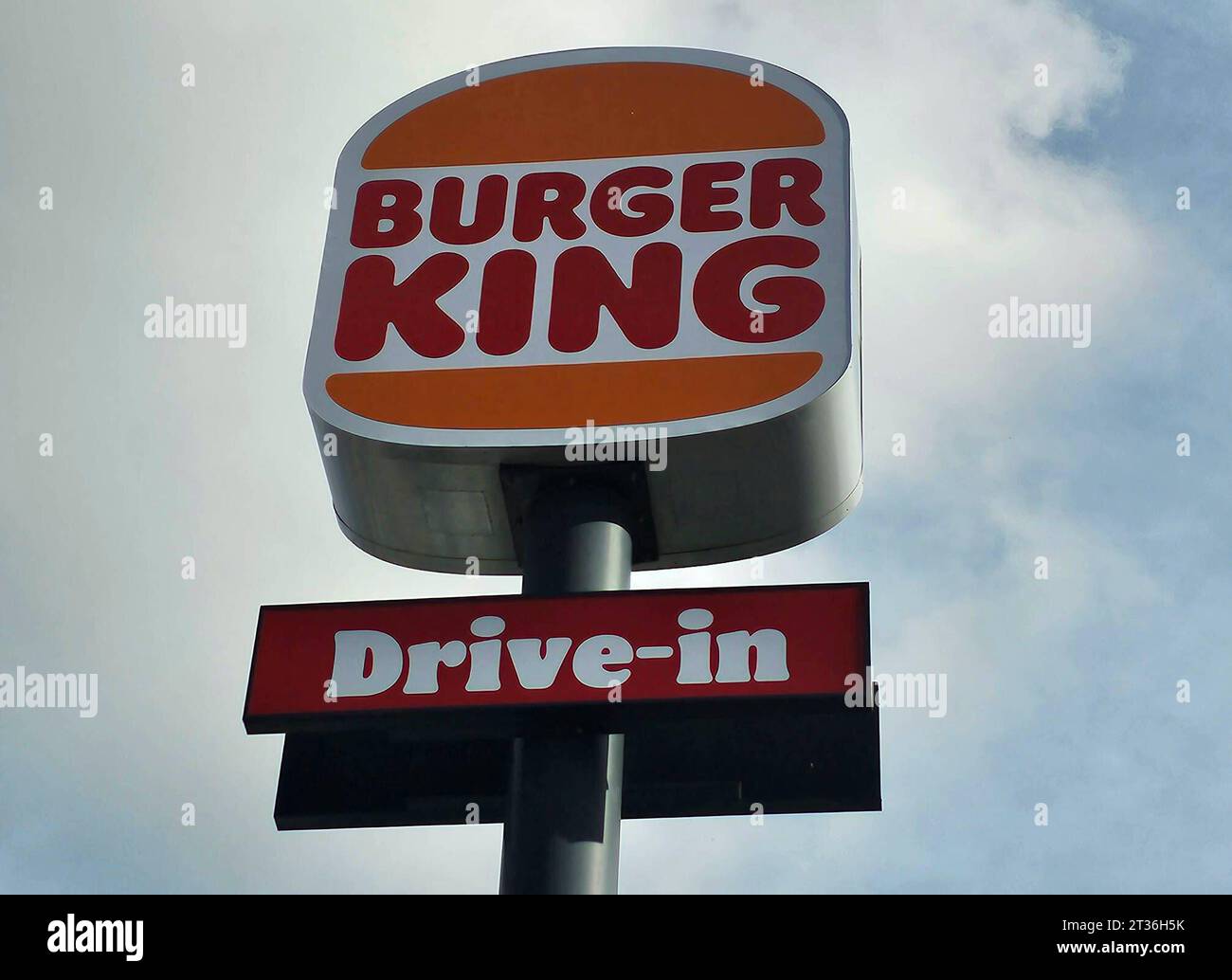 Kronen der FastFoodKette Burger King *** Crowns of the fast food