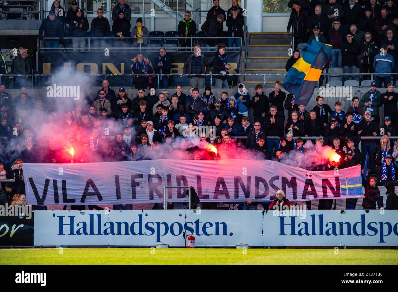 Halmstad, Sweden. 22nd, October 2023. Football fans of Halmstad BK seen on the stands during the Allsvenskan match between Halmstads BK and Mjaellby at Oerjans Vall in Halmstad. (Photo credit: Gonzales Photo - Amanda Persson). Stock Photo