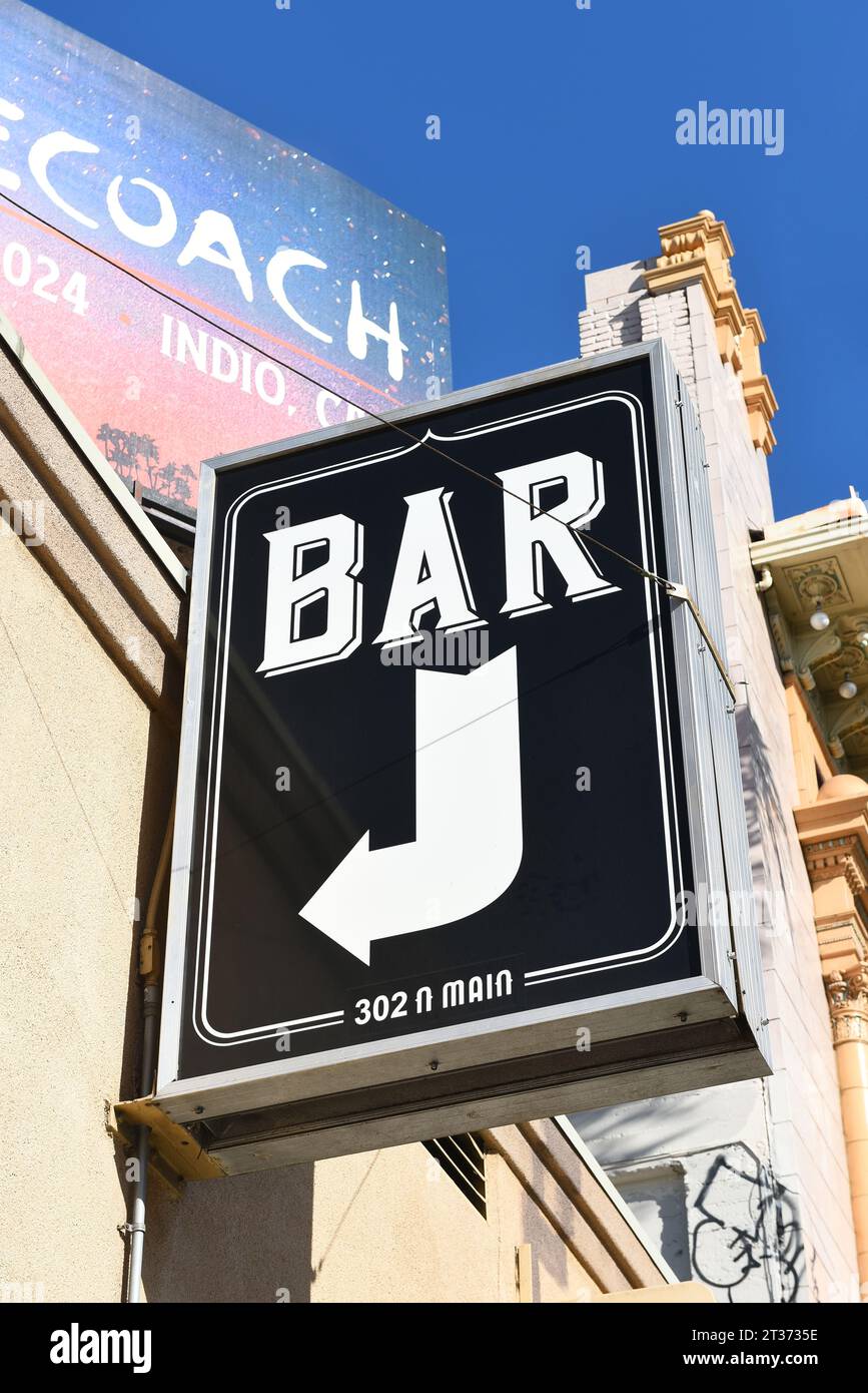 SANTA ANA, CALIFORNIA - 2 OCT 2023: Bar Sign on the Vault Bar and Grill on Main Street in Downtow Santa Ana. Stock Photo