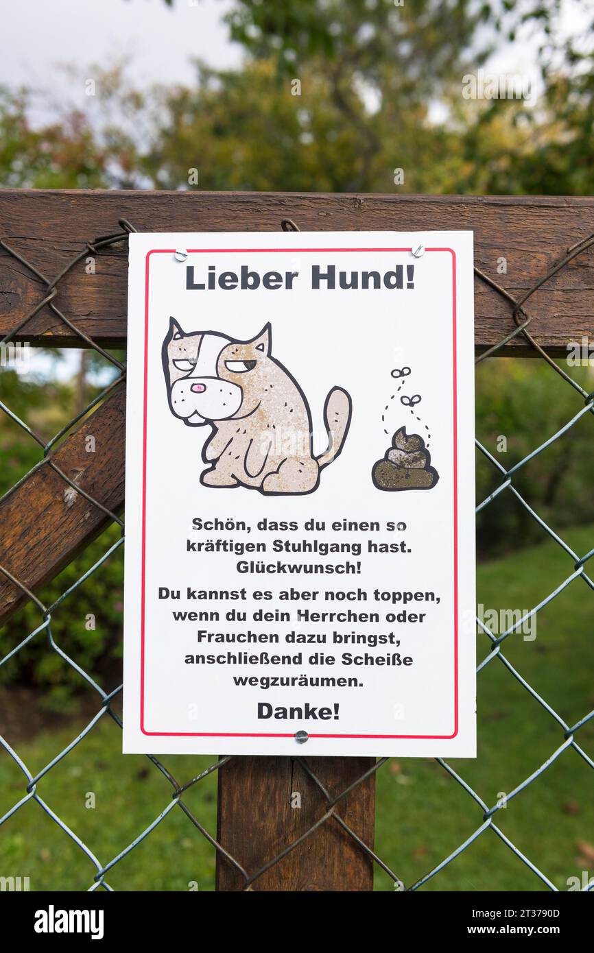 Sign for dogs on garden fence, dog excrement, Baden-Wuerttemberg, Germany Stock Photo