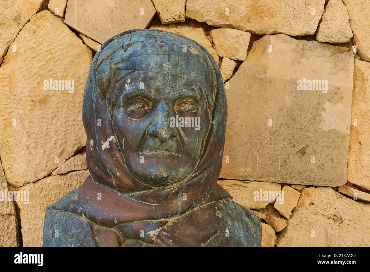 Bust, Harikia Daskalakis, Stone Wall, Arkadi, Orthodox Monastery
