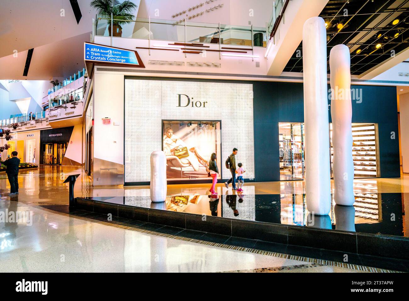 crystals-shopping-mall-city-center-las-vegas-strip-las-vegas-paradise