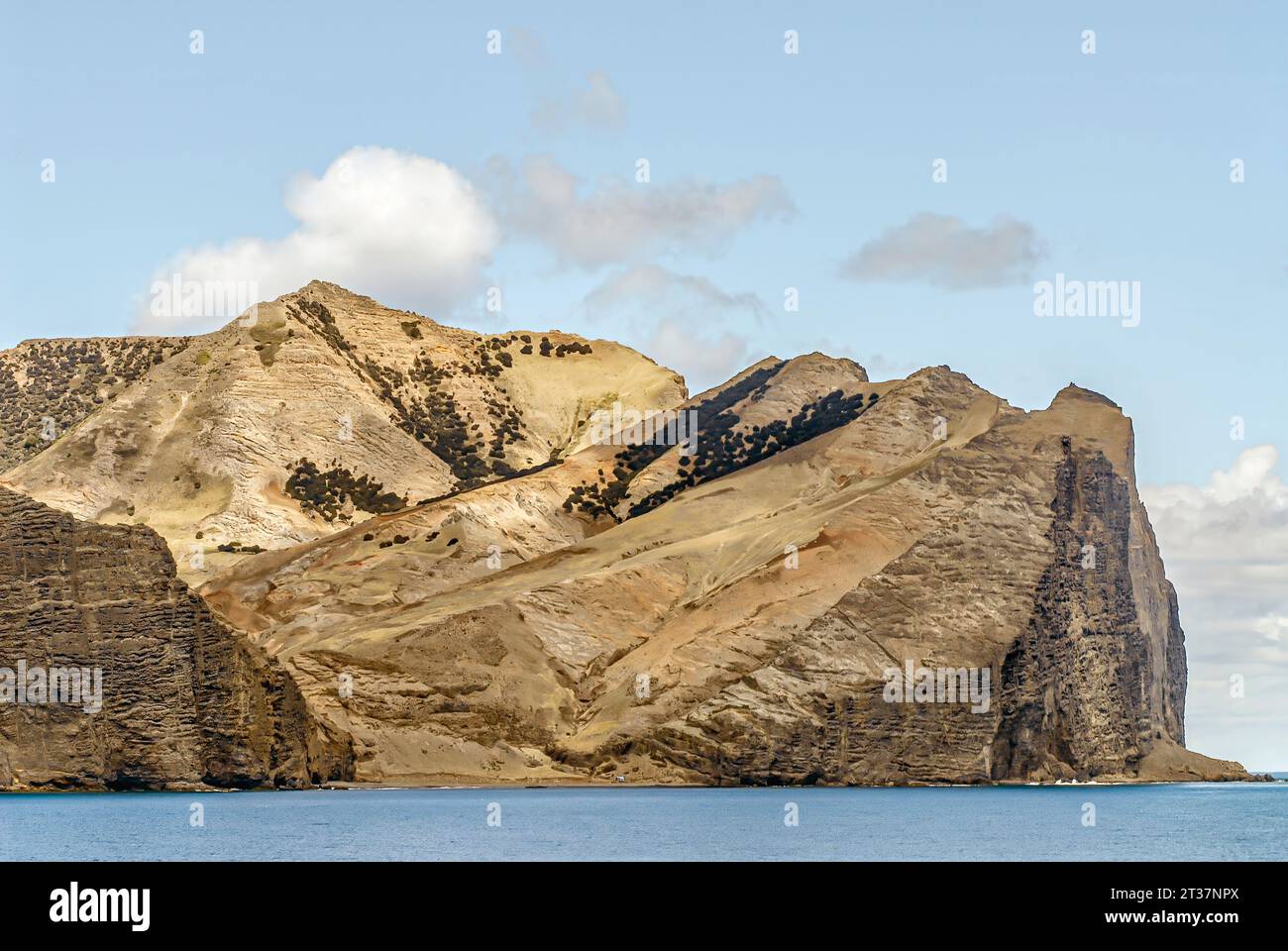 Coastal landscape at Juan Fernandez Island or Robinson Crusoe Island, Chile Stock Photo Alamy