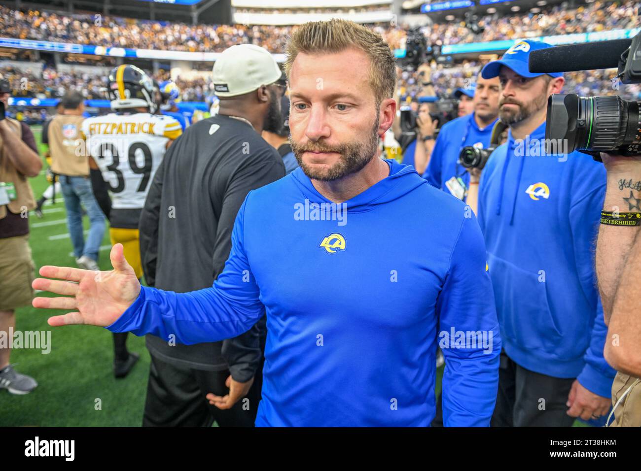 Los Angeles Rams head coach Sean McVay after an NFL football game against the Pittsburgh Steelers, Sunday, Oct. 22, 2023, in Inglewood, Calif. The Ste Stock Photo