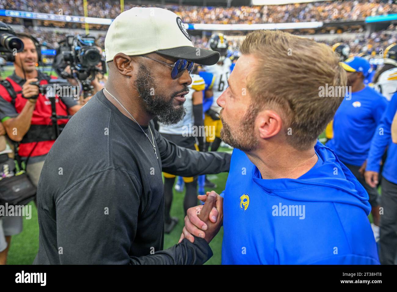 Pittsburgh Steelers head coach Mike Tomlin and Los Angeles Rams head ...