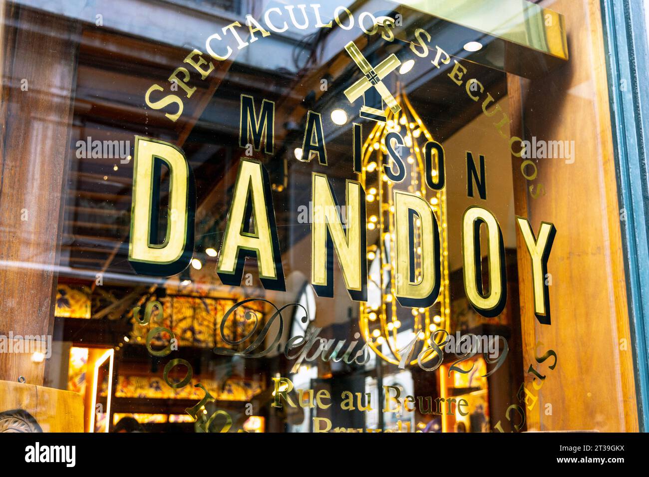 Maison Dandoy tea room in the Royal Gallery of Saint Hubert serving waffles and speculoos cookies, Brussels, Belgium Stock Photo