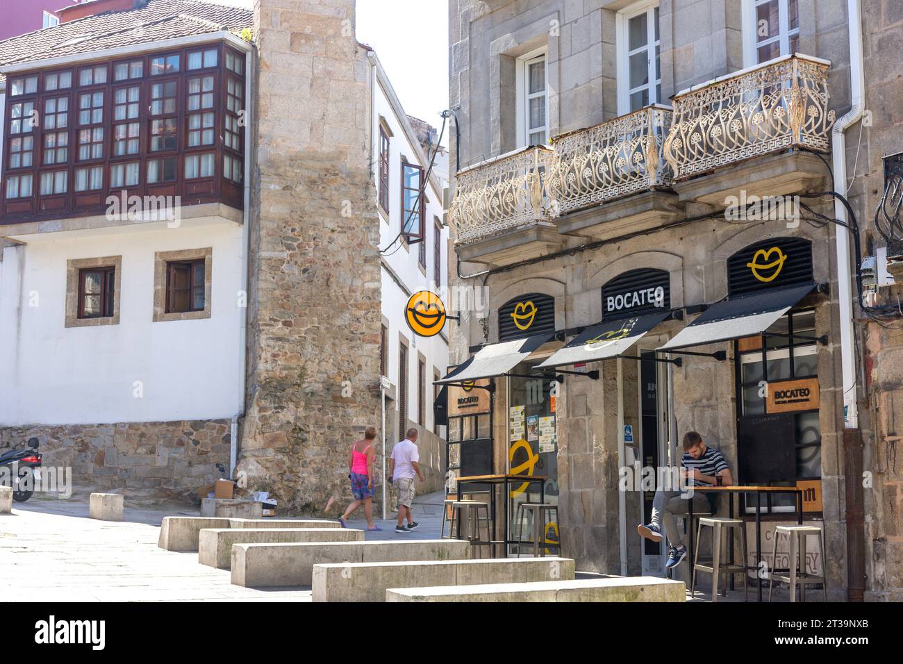 Bocateo restaurant, Rúa Méndez Núñez, Old Town, Vigo, Province of Pontevedra, Galicia, Kingdom of Spain Stock Photo