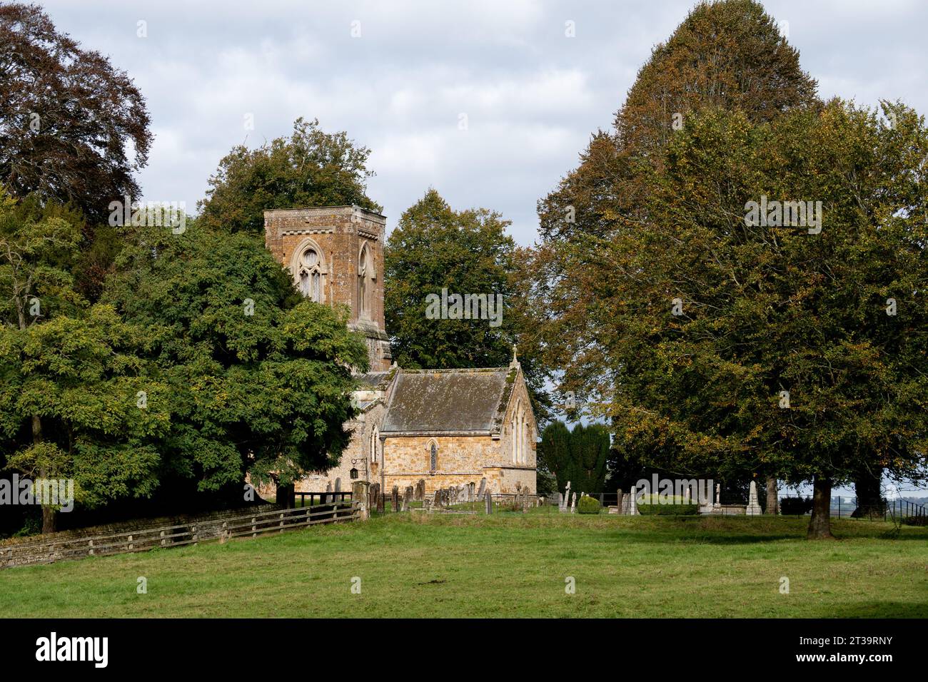 Holy Trinity Church, Over Worton, Oxfordshire, England, UK Stock Photo