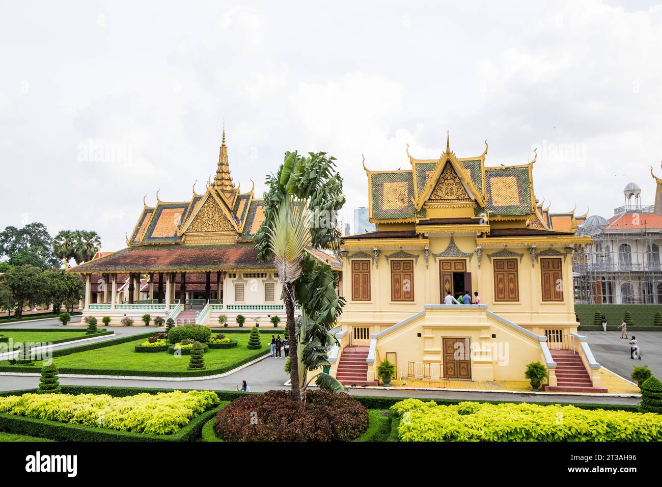 cambodia-phnom-penh-royal-palace-stock-photo-alamy