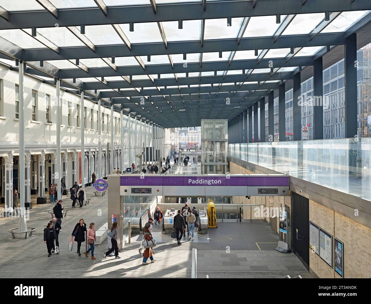 Circulation space and escalator with skylight. Paddington Elizabeth Line Station, London, United Kingdom. Architect: Weston Williamson + Partners , 20 Stock Photo