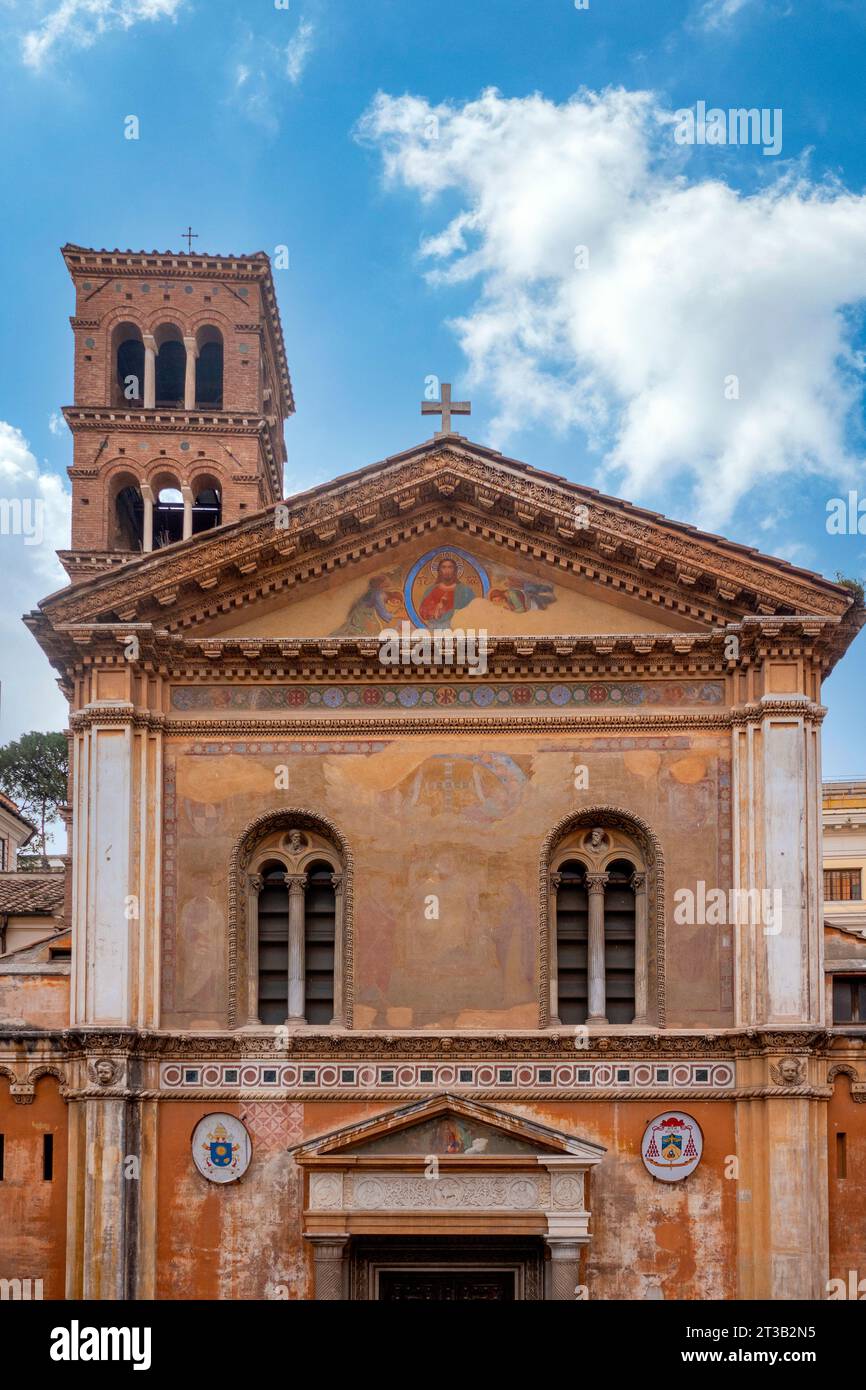 Facade of the Basilica of Santa Pudenziana, Rome, Italy Stock Photo - Alamy