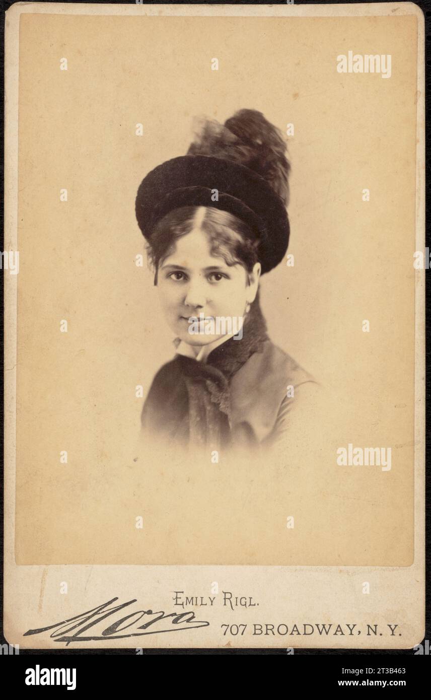 Emily rigl hi-res stock photography and images - Alamy