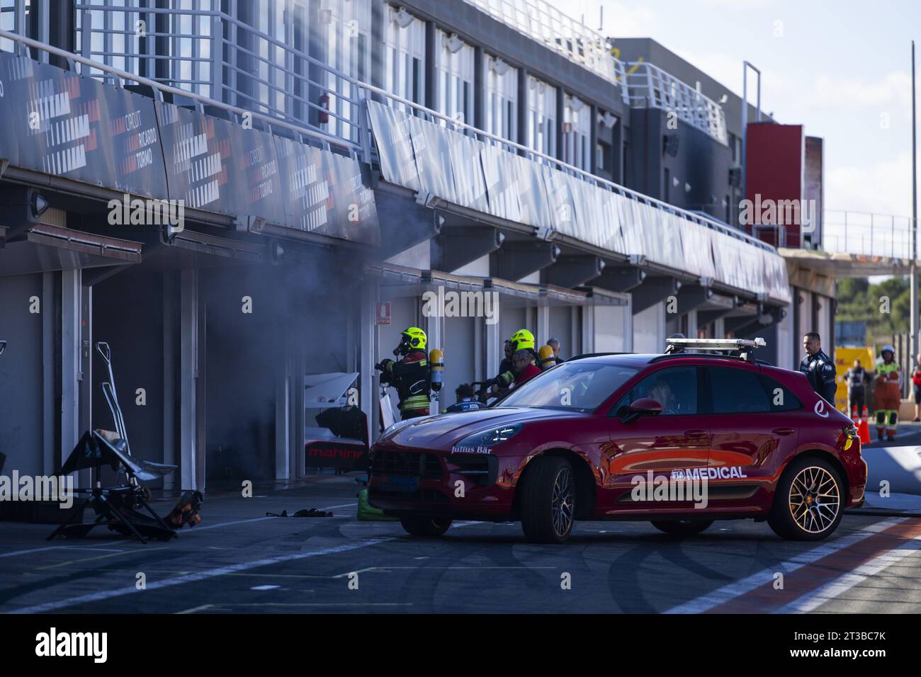 Fire detected in the pit lane and garage area during the 2023 Valencia Pre-Season Testing prior the 2023-24 ABB FIA Formula E World Championship, on the Circuit de la Comunitat Valenciana Ricardo Tormo from October 24 to 370, 2023 in Valencia, Spain Credit: Independent Photo Agency/Alamy Live News Stock Photo