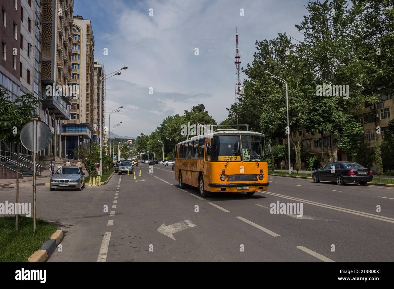 29.04.2022. Tajikistan, Dushanbe. LAZ-699R as a schoolbus. Stock Photo