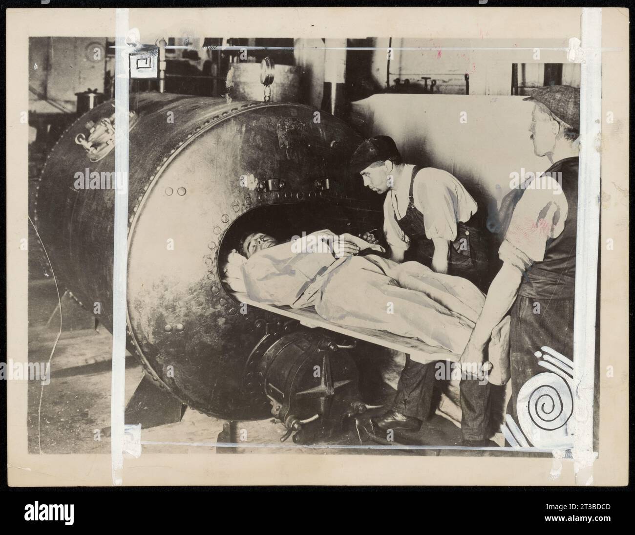 Caisson disease hi-res stock photography and images - Alamy
